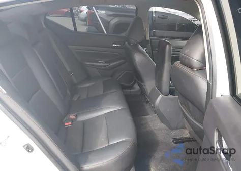 2019 Nissan Altima 2.5 Sr z USA, uszkodzony, nr VIN 1N4BL4CV2KC242486